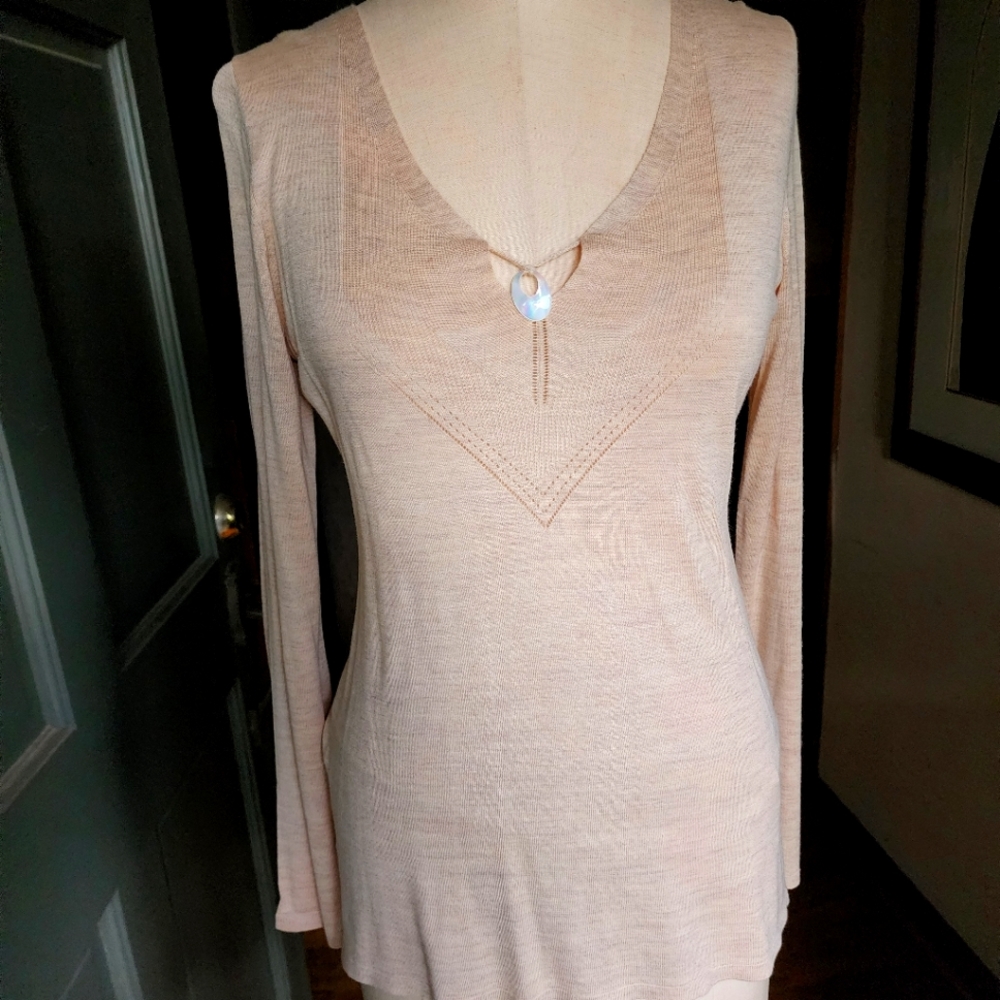 WORN ONCE - Banana Republic Silk Top with Mother of Pearl Detail